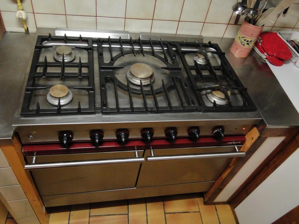 Gite Des Moulins Samoens Bagian luar foto