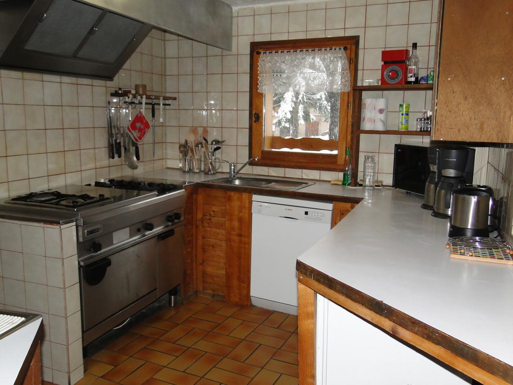 Gite Des Moulins Samoens Bagian luar foto